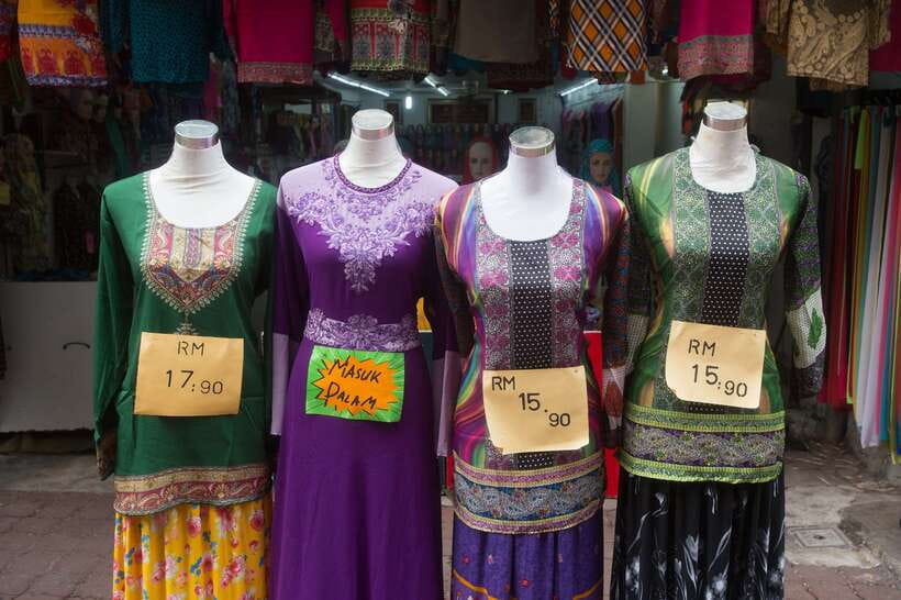 Kuala Lumpur: Street Market Exploration & Shopping Tour - Chinatown: Bargaining in a Famous Market Area