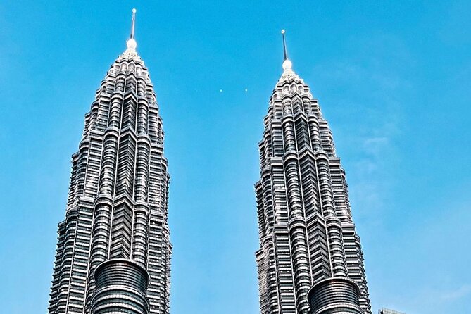 Kuala Lumpur Sunset Evening Cycling Tour - Saloma Link joins old and new Kuala Lumpur