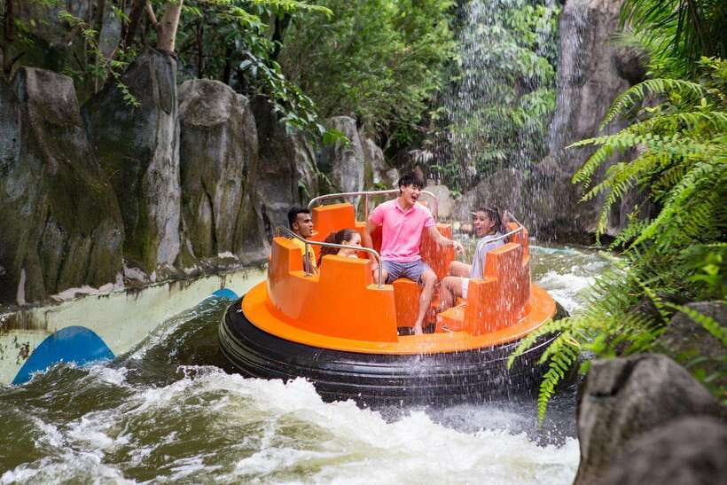 Kuala Lumpur: Sunway Lagoon Ticket & 1-Way Transfer - Who will enjoy this day most