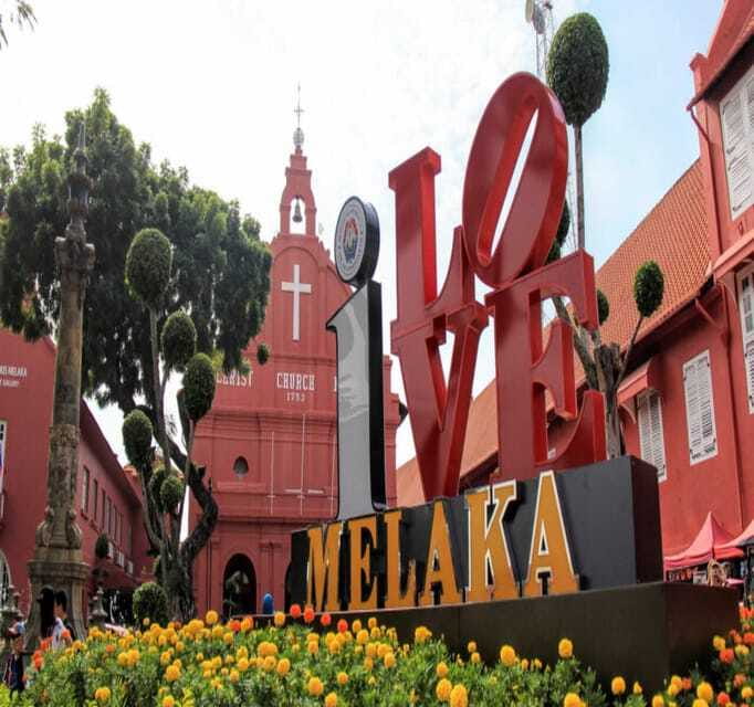 Melaka: Private Full-Day City Tour - The floating mosque option