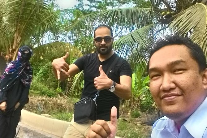 Monkey Hill, Eagle and Firefly Tour - Bukit Melawati: cannons, coastline, and monkeys