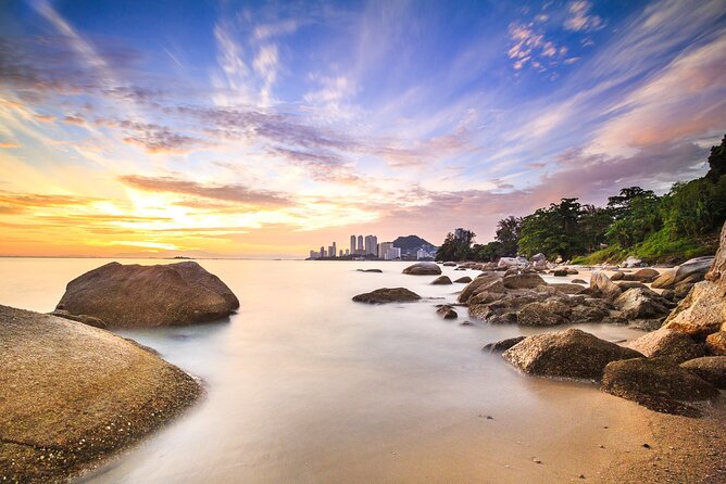 Penang Full Day Tour with Penang Hill, Kek Lok Si & Fruit Farm - Meeting your Penang guide after the four-hour drive