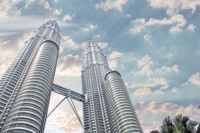 Petronas Twin Towers & Kuala Lumpur Tower Observation Deck Ticket - Best time to visit: daylight, sunset, or night