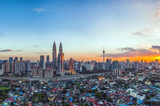 Private Full Day Kuala Lumpur City Tour with the Batu Caves - Thean Hou Temple and Kuala Lumpur’s religious mix