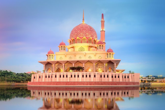 Private Half-Day Putrajaya Tour with Lake Cruise from Kuala Lumpur - Putrajaya Lake is the tour’s best change of pace