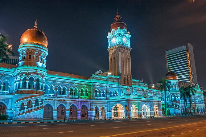 Private Kuala Lumpur City Tour With Petronas Tower & Local Dinner - Practical details that affect your decision