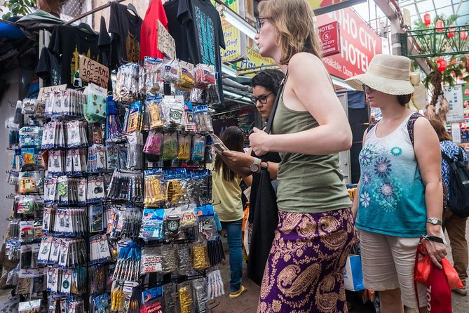 Private Kuala Lumpur Night Market And Food Tour - What private really means on this route
