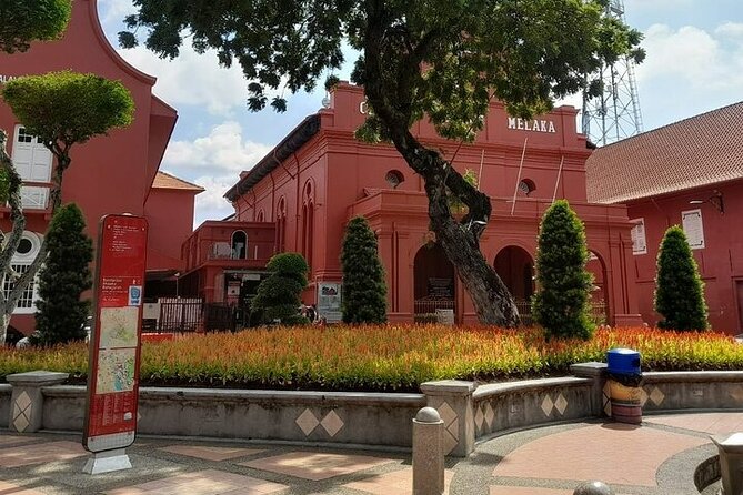 Private Malacca Day Tour from Kuala Lumpur - A private car changes the pace