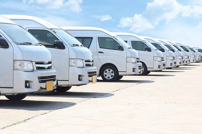 Private Return Transfer : Kuala Lumpur Airport (Arrival and Departure) - Late-night rides and extra charges