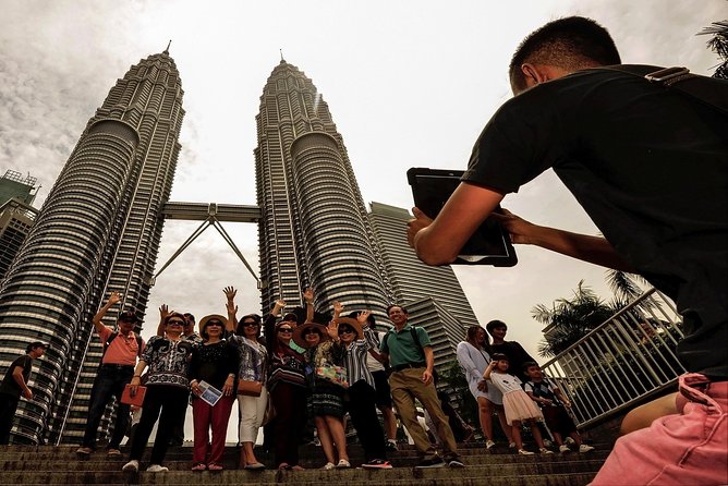Private Tour: 2 in 1 Kuala Lumpur & Malacca Historical Day Tour - Istana Negara gives you a royal view from outside