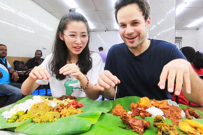 Private Tour : "Lepak-Lepak" at Local Night Market & Mamak Stall - What the $110.25 price really buys