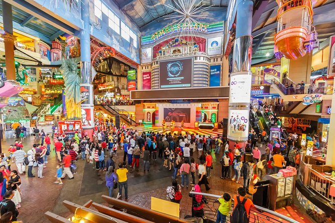Private Tour with Local Host : Genting Highlands Day Tour enroute Batu Caves - Genting Highlands at 6,000 feet