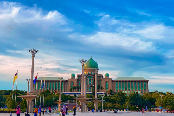 Putrajaya Half Day Tour with Pink Mosque & River Cruise(SIC) - Putrajaya Lake Club and the included boat ride