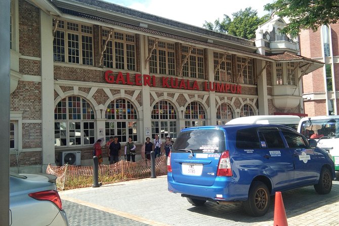 Sightseeing Kuala Lumpur City Tour from Cruise Terminal - The long ride to Batu Caves