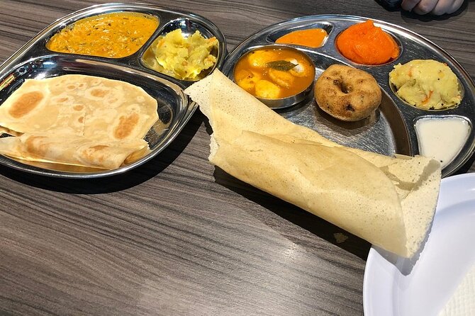 The 10 Tastings of Kuala Lumpur With Locals: Private Street Food Tour - Ten tastings, from nasi lemak to paper dosa