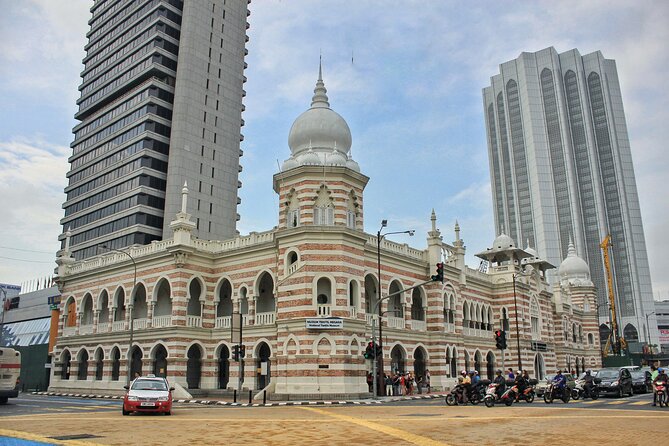 Transit Tour Private Tour (Ex Port Klang Cruise Centre/KLIA 1 &2) - A smart way to use a Kuala Lumpur layover