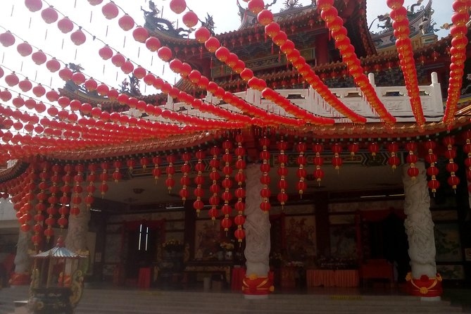 Wonders of Kuala Lumpur City & Countryside + Batu Caves (Private Guided Tour) - The National Mosque adds religious and modern context